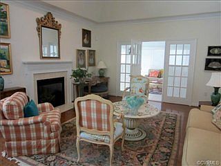 4th image of 4916 Parkcrest Ct