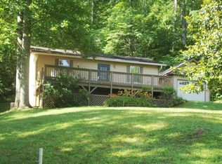 640 Laurel Lake Cir, Madisonville, TN 37354