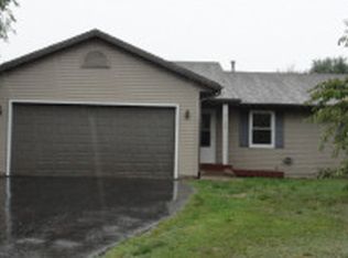 5168 Cheney Dr, South Beloit, IL 61080