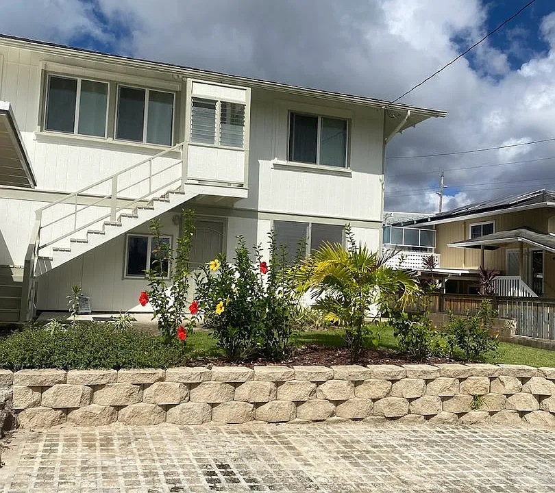3280 Kikilia Pl