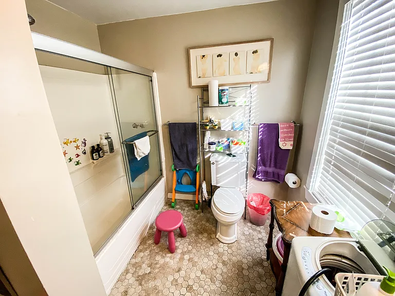 101 Magoun Ave #101 — Photo 11