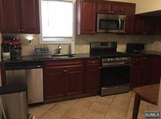 67 4th St, Wood Ridge, NJ 07075