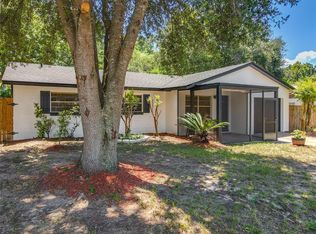 20 E Hammon Dr, Apopka, FL 32703