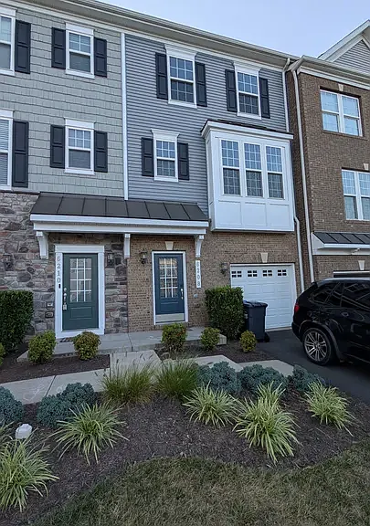 6208 Quinns Creek Dr — Photo 2