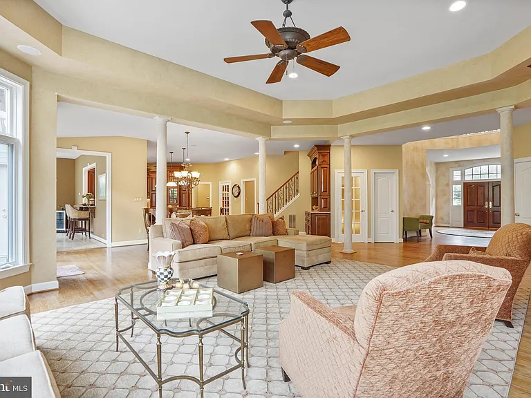 9864 Walker Glen Ct — Photo 110