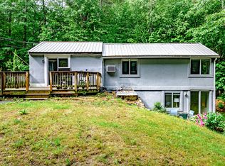 17 Grassington Rd, Windham, ME 04062