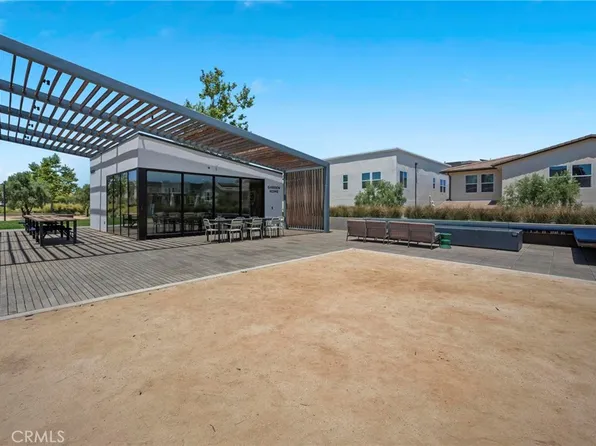 27410 Merlin Pl #203, Valencia, CA 91381