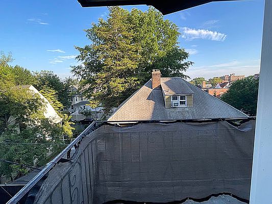 3rd image of 83-35 Lefferts Blvd #4B