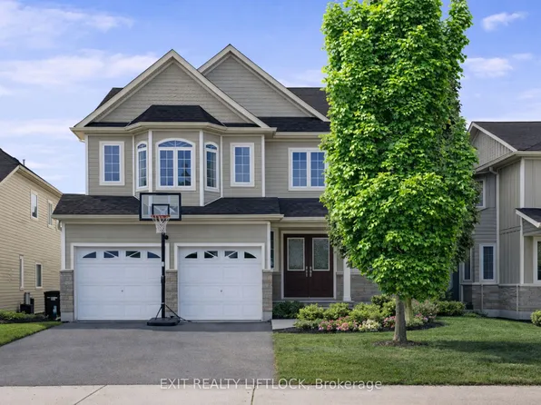 1403 Ireland Dr, Peterborough, ON K9K 0A7
