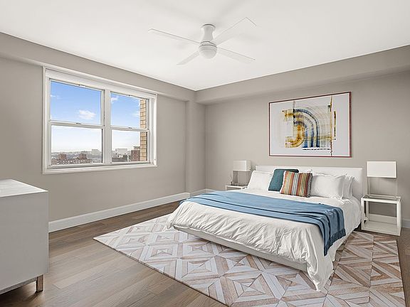 4th image of 100 W 93rd St APT 25F