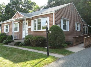 30 Anne St, East Longmeadow, MA 01028
