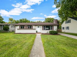 360 Poplar St, Crystal Lake, IL 60014