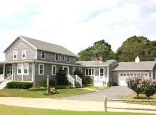 1 Meadow Shores Rd, Dartmouth, MA 02748