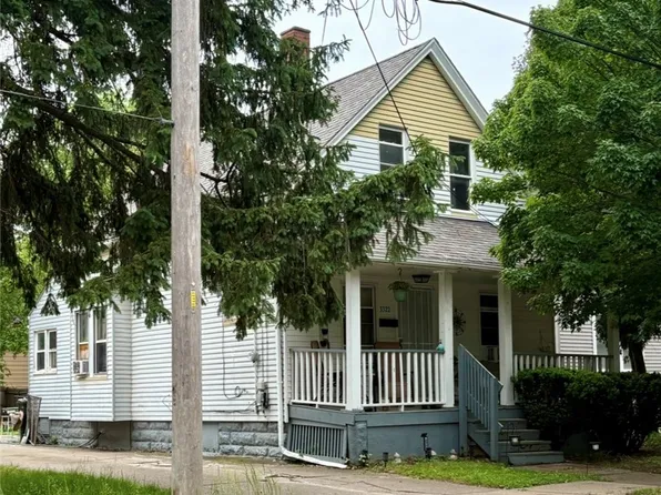 3322 W 54th St, Cleveland, OH 44102