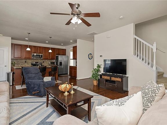 4th image of 1024 Tempest Way