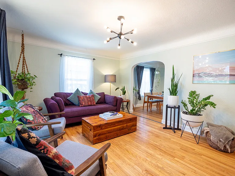 large living room, dining room connection