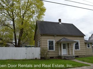 215 W 3rd St, Auburn, IN 46706