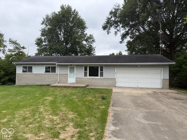521 Pohlman St, Batesville, IN 47006