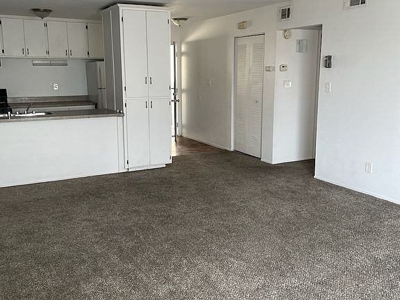 4th image of 3437 W Campus Ave