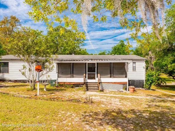 16231 Pawnee Dr, Brooksville, FL 34601