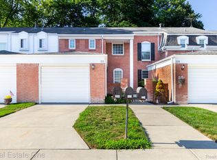 111 Manor Way, Rochester, MI 48309
