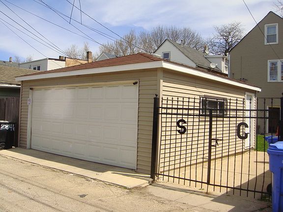 2nd image of 2848 S Kildare Ave