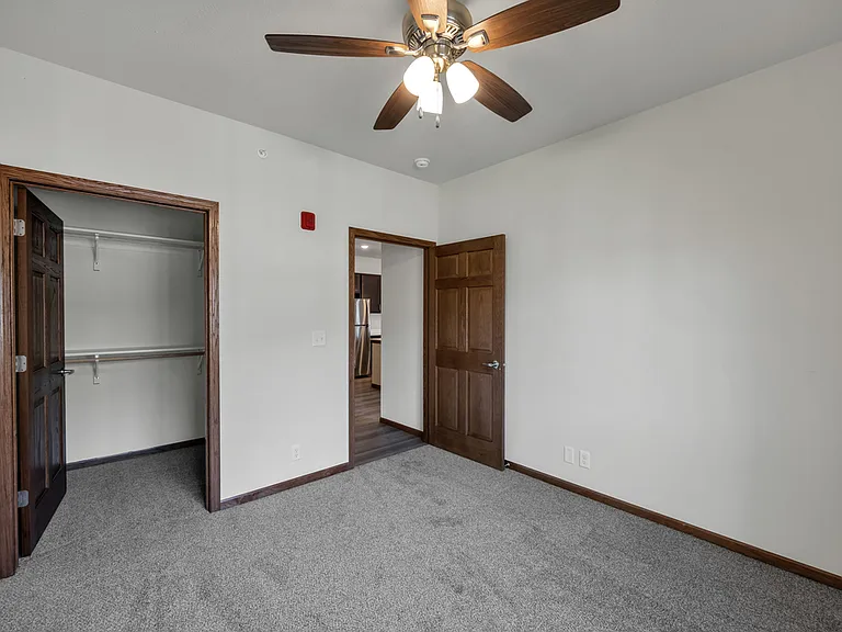 Wilderness Hills South Apartments — Photo 44
