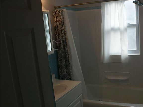 5th image of 207 Viehl Ave