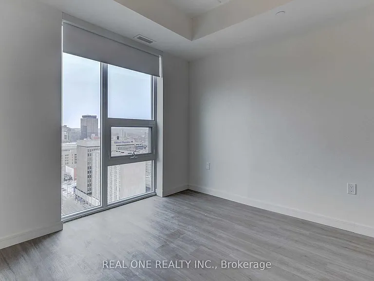 49 Walnut St S #1205 — Photo 16