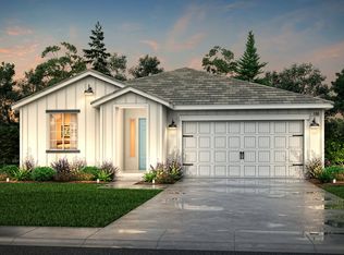 934 Beaver Pond Loop, Madera, CA 93730