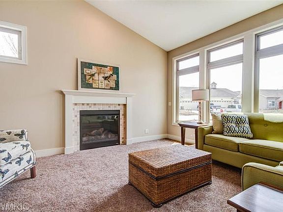 5th image of 6600 Potters Wheel Dr #129