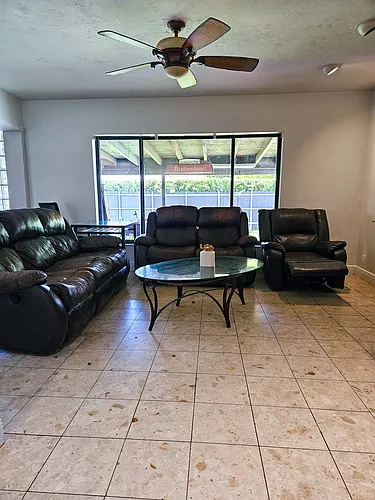 13330 SW 1st St Photo 1