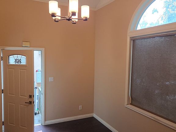 2nd image of 5933 Willoughby Ave