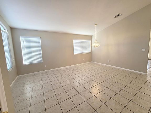 2nd image of 7457 Tamarind Ave