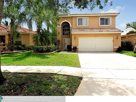 2nd image of 1833 NW 208th Ter