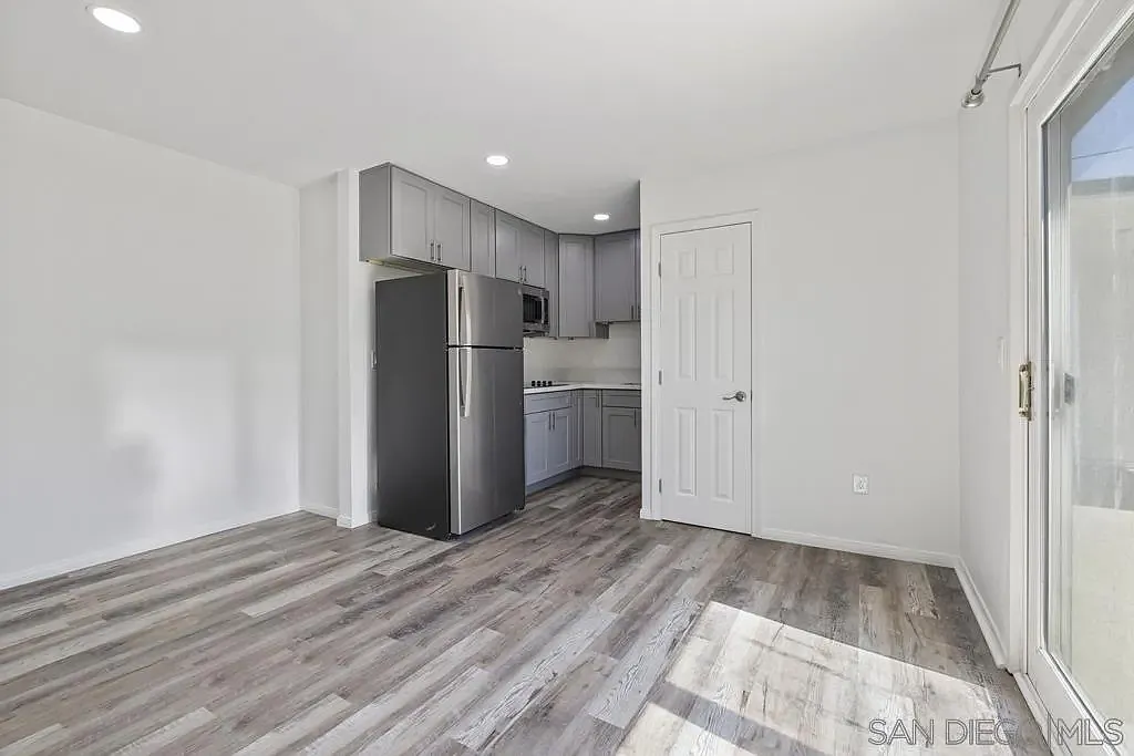 1 bed, 1.0 bath, 625 sqft, $2,200 — Photo 4