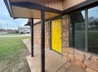 6801 Chisholm Ct, Oklahoma City, OK 73127