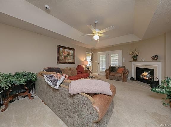 5th image of 114 Abbotswood Pl