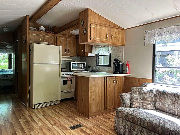 3rd image of 22 B St #12.02