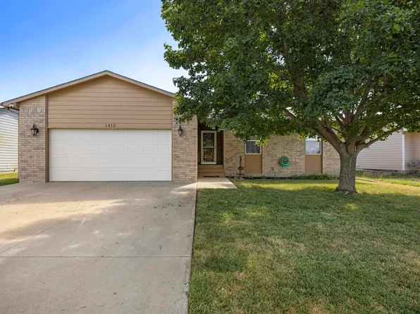 1412 Westwood Dr, McPherson, KS 67460