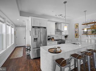 761 Kenyon St NW #4, Washington, DC 20010