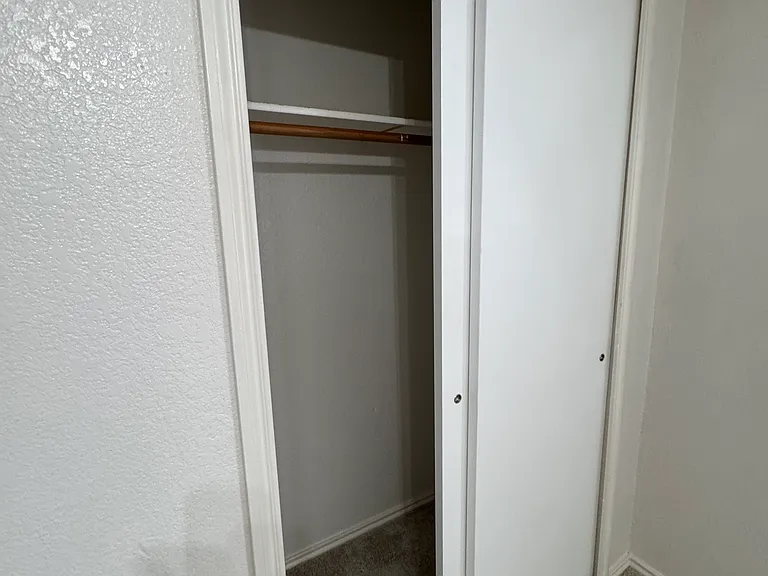 1404 Carriage Hills Trl — Photo 14