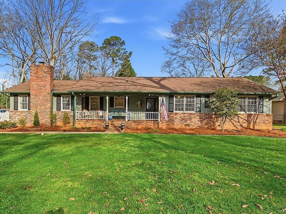 1st image of 494 Royal Oak Dr