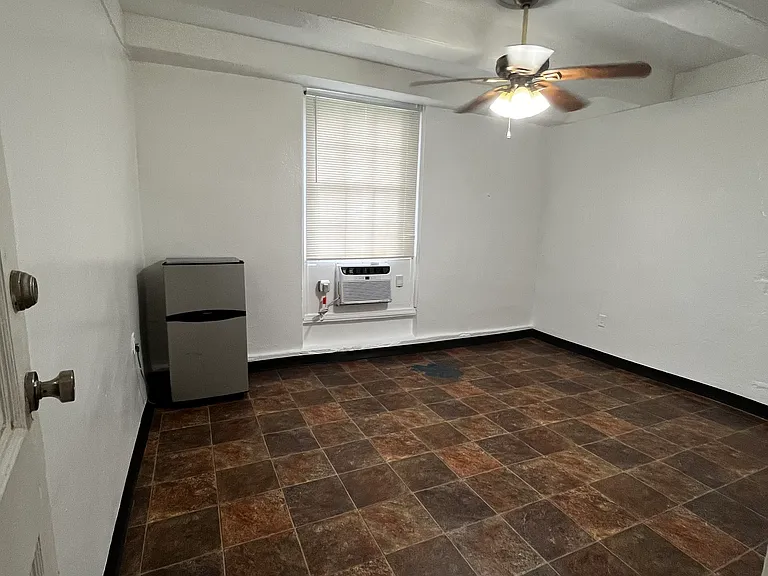 3804 Brandt St #12 — Photo 4
