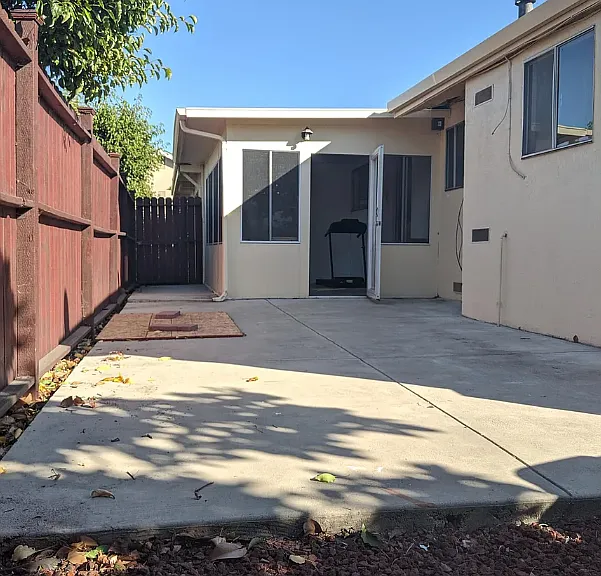 5201 Victor Ave — Photo 11