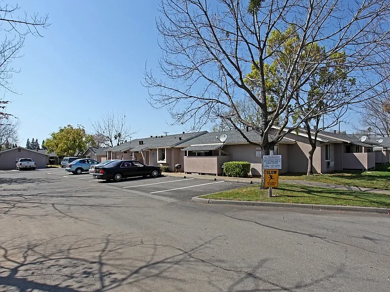 2654 McGregor Dr #2654 — Photo 12