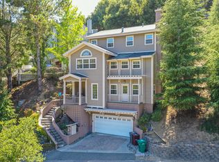 1801 Tunnel Rd, Oakland, CA 94603