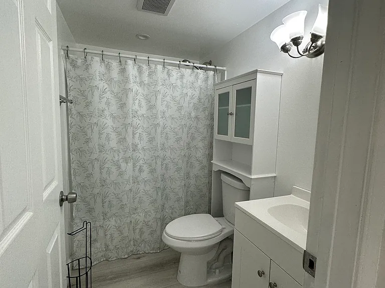 Stiteswood Ave — Photo 5