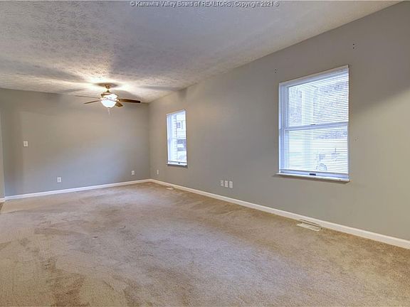 2nd image of 102 Majestic Dr