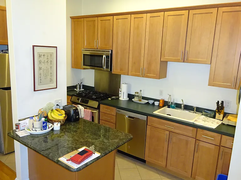 17 Centre St #1 — Photo 9